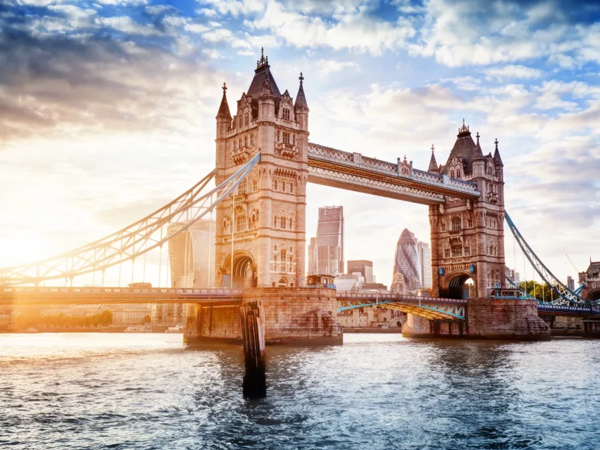 P2-LONDON SIGHTSEEING TOUR W/ PHOTO STOP
