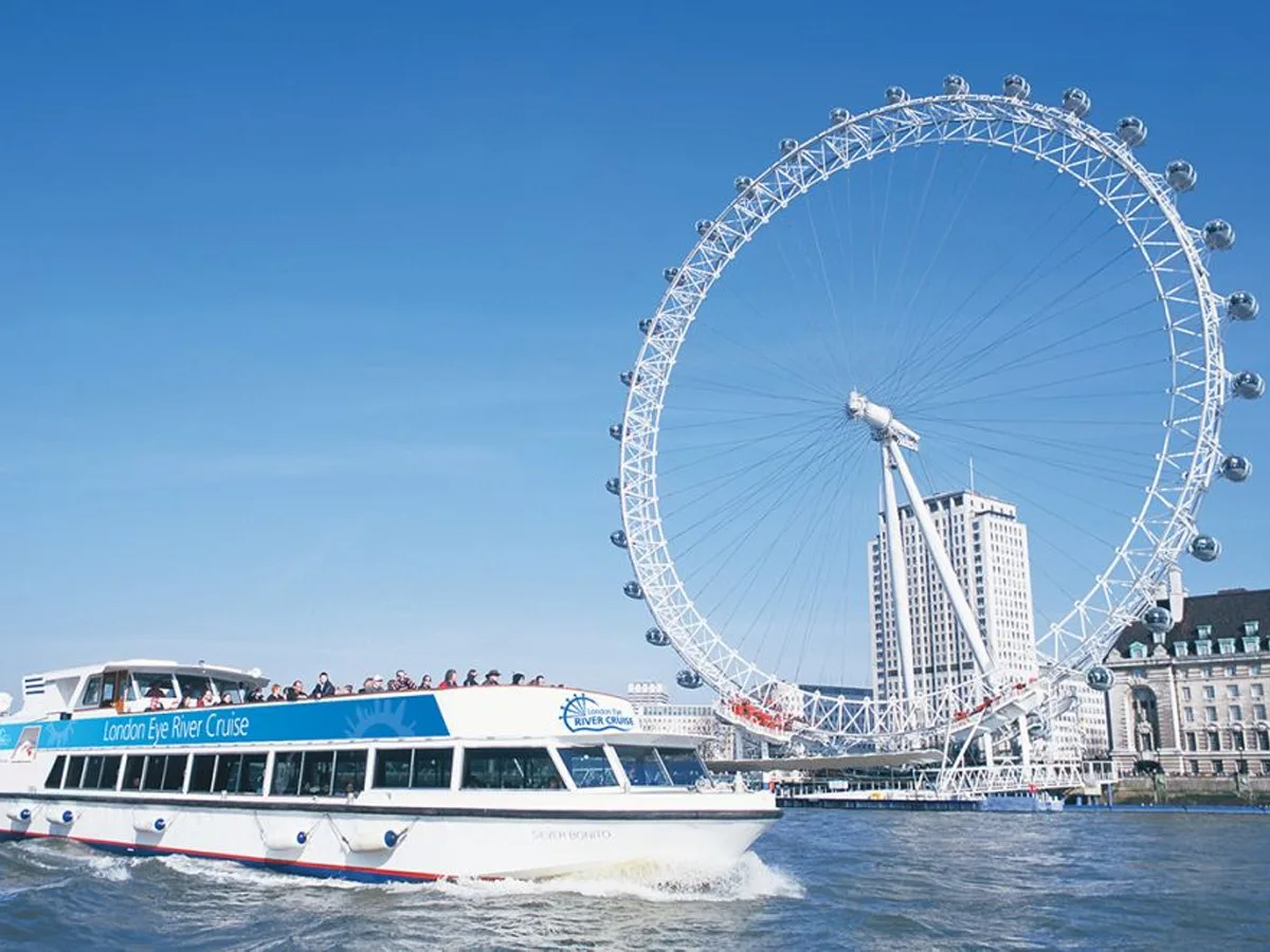 DAY 3 - LONDON CITY TOUR WITH THAMES RIVER CRUISE & IFS CLOUDS CABLE CAR
